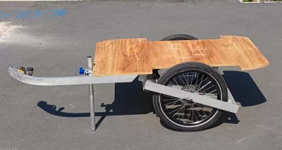 Remorque plateau suspendue avec freins à disques hydrauliques